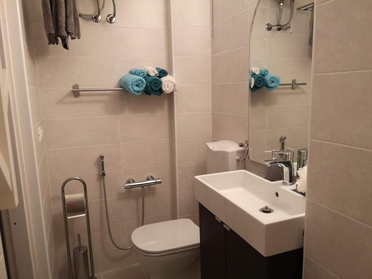 2Bcentral Desenzano del Garda Eksteriør billede